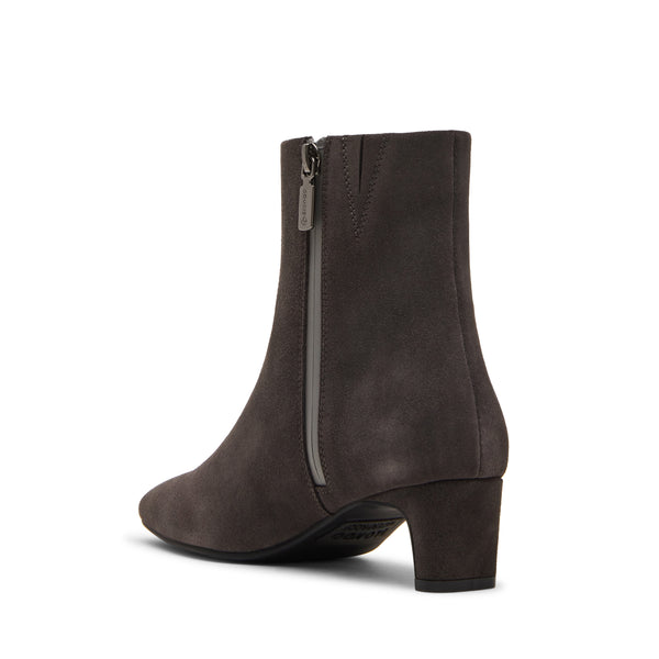 SERAVINA GREY SUEDE - thumbnail image 13 of 38