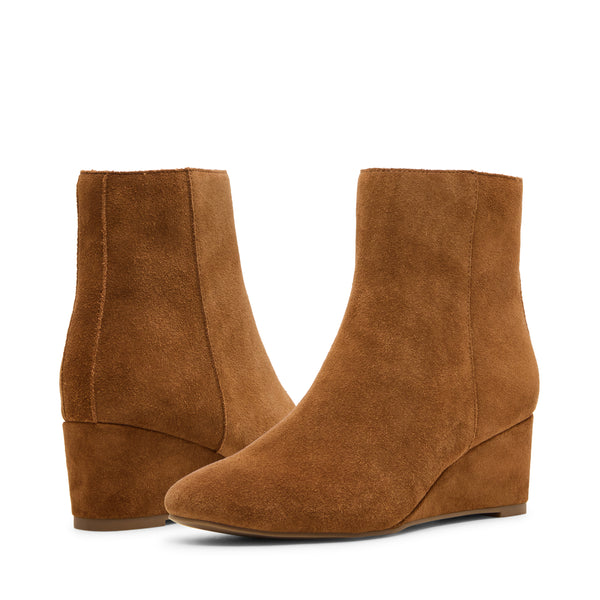 BLITHE CAMEL SUEDE - thumbnail image 16 of 32