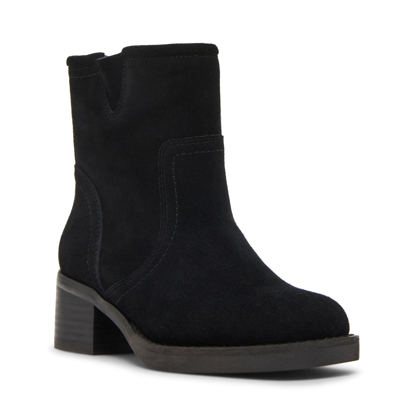 Casual Boots + Booties